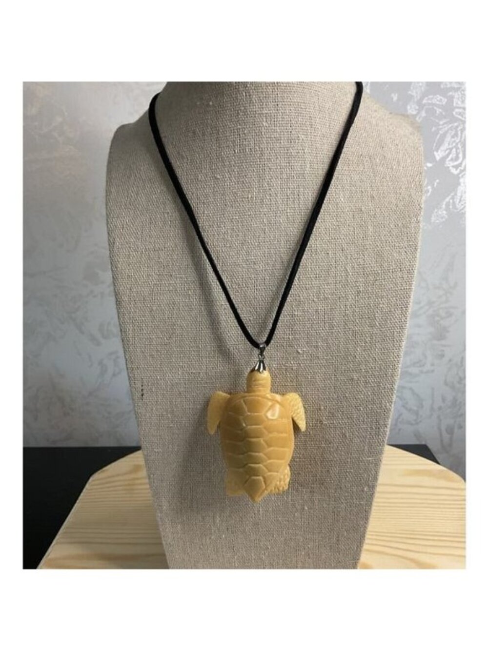 Hand Carved Turtle Pendant Necklace Boho Indie Honu Sea Turtle Charm Cord
